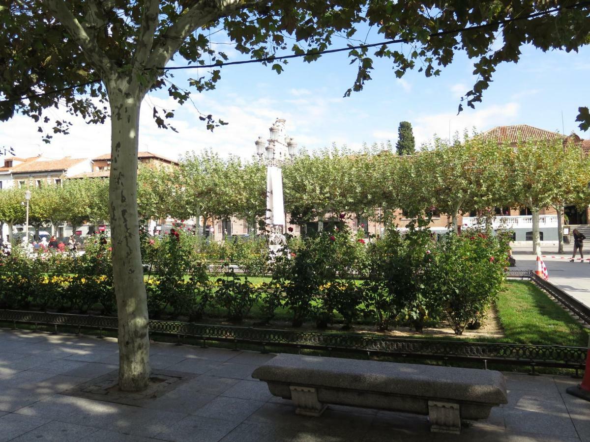 La Casa Tahona Plaza De Cervantes Alcalá de Henares Exterior photo